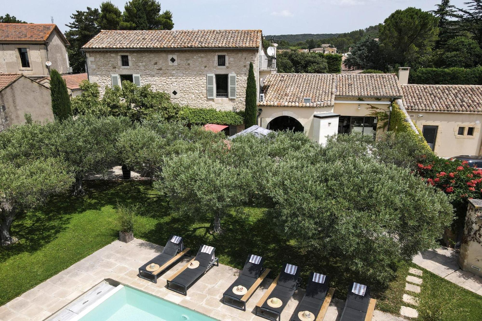 La Belle Vie Hotel Saint-Hilaire-d'Ozilhan Bagian luar foto